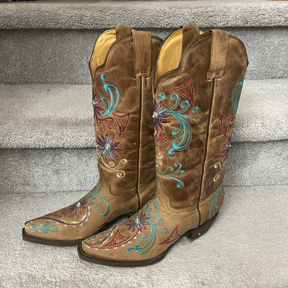 “Texas original” Diamond T Outfitters country cowboy boots